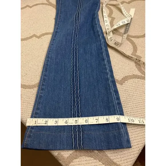 Revice Rollergirl Flares / Blue Clue Wash, size 25, MSRP $120 - Picture 6 of 16